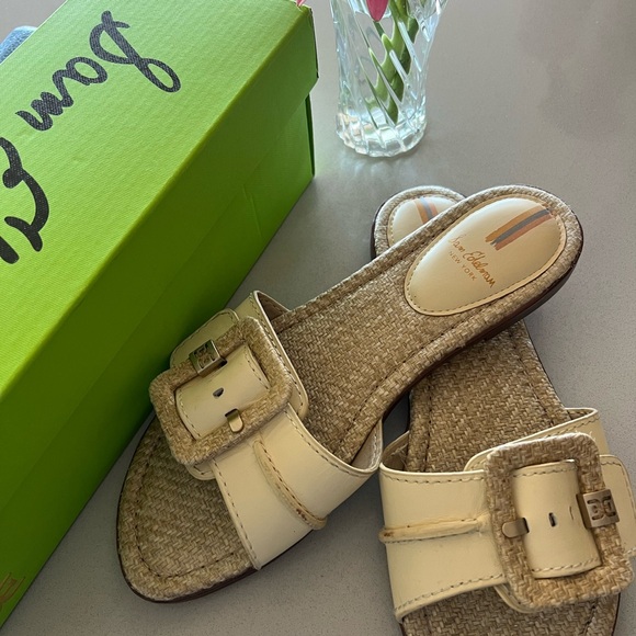 Sam Edelman Tan Buckle Sandals - Picture 2 of 7